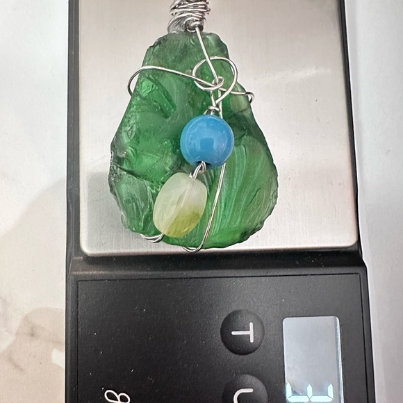 Green Glass and beads Wire-Wrapped Pendant Handmade Jewelry brut Art 4174-4170 B - Picture 9 of 11